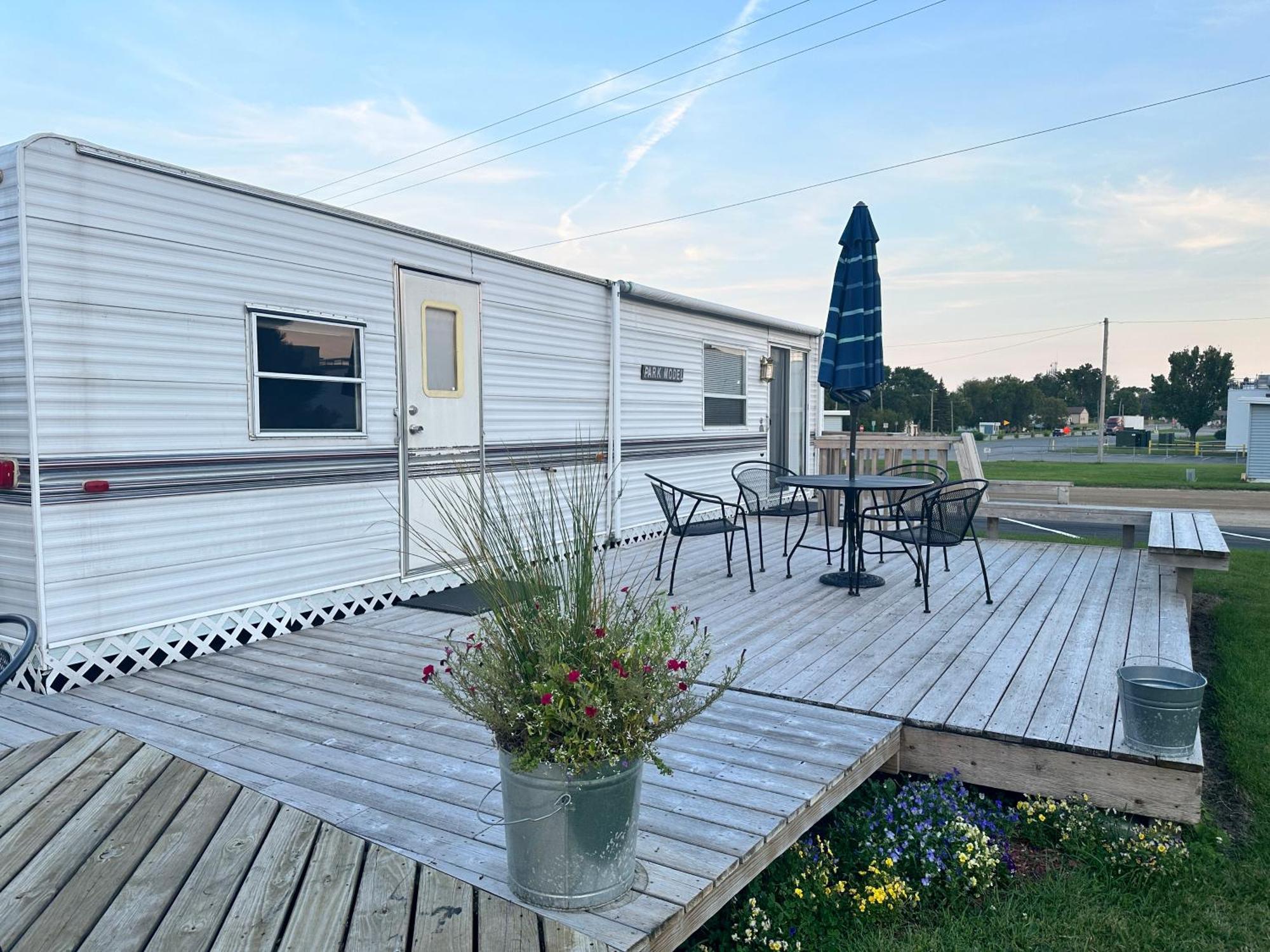 Pelican Rapids Pelican Motel المظهر الخارجي الصورة